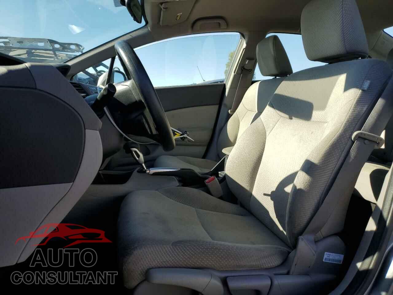 HONDA CIVIC 2012 - JHMFB4F22CS011013