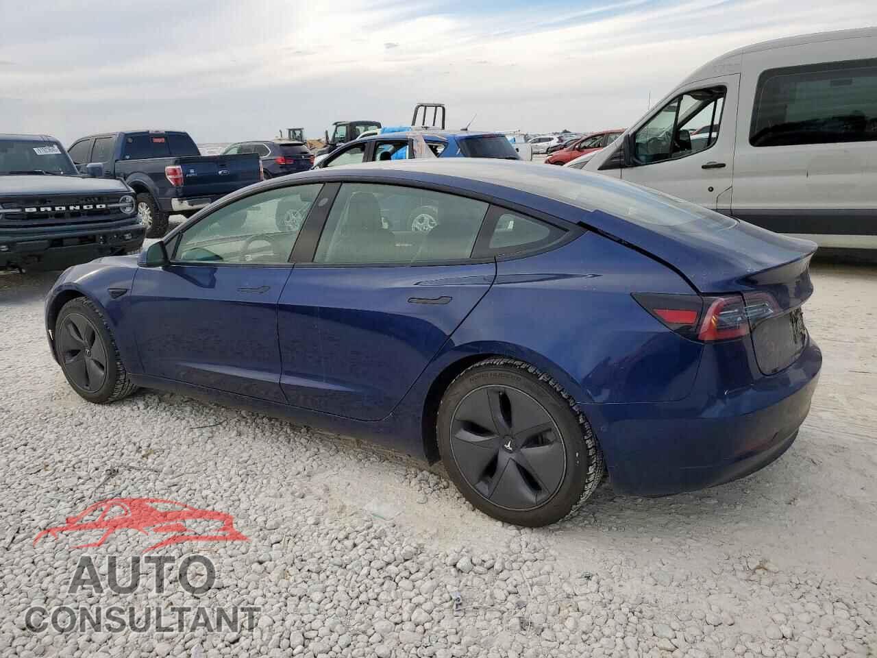 TESLA MODEL 3 2021 - 5YJ3E1EA0MF976437