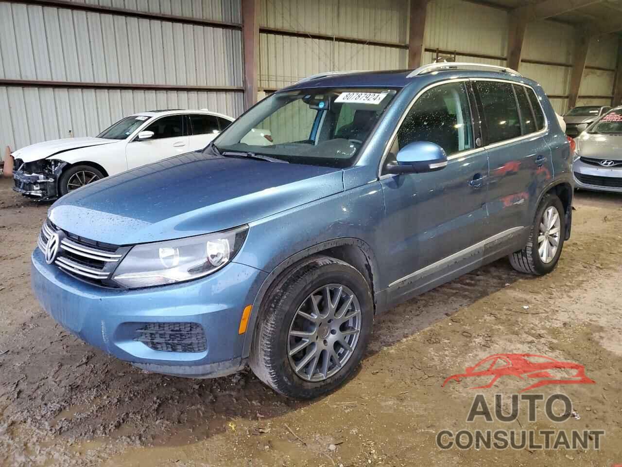 VOLKSWAGEN TIGUAN 2017 - WVGSV7AX2HK017621