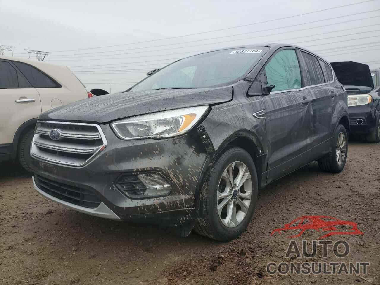 FORD ESCAPE 2017 - 1FMCU0GD8HUE06229