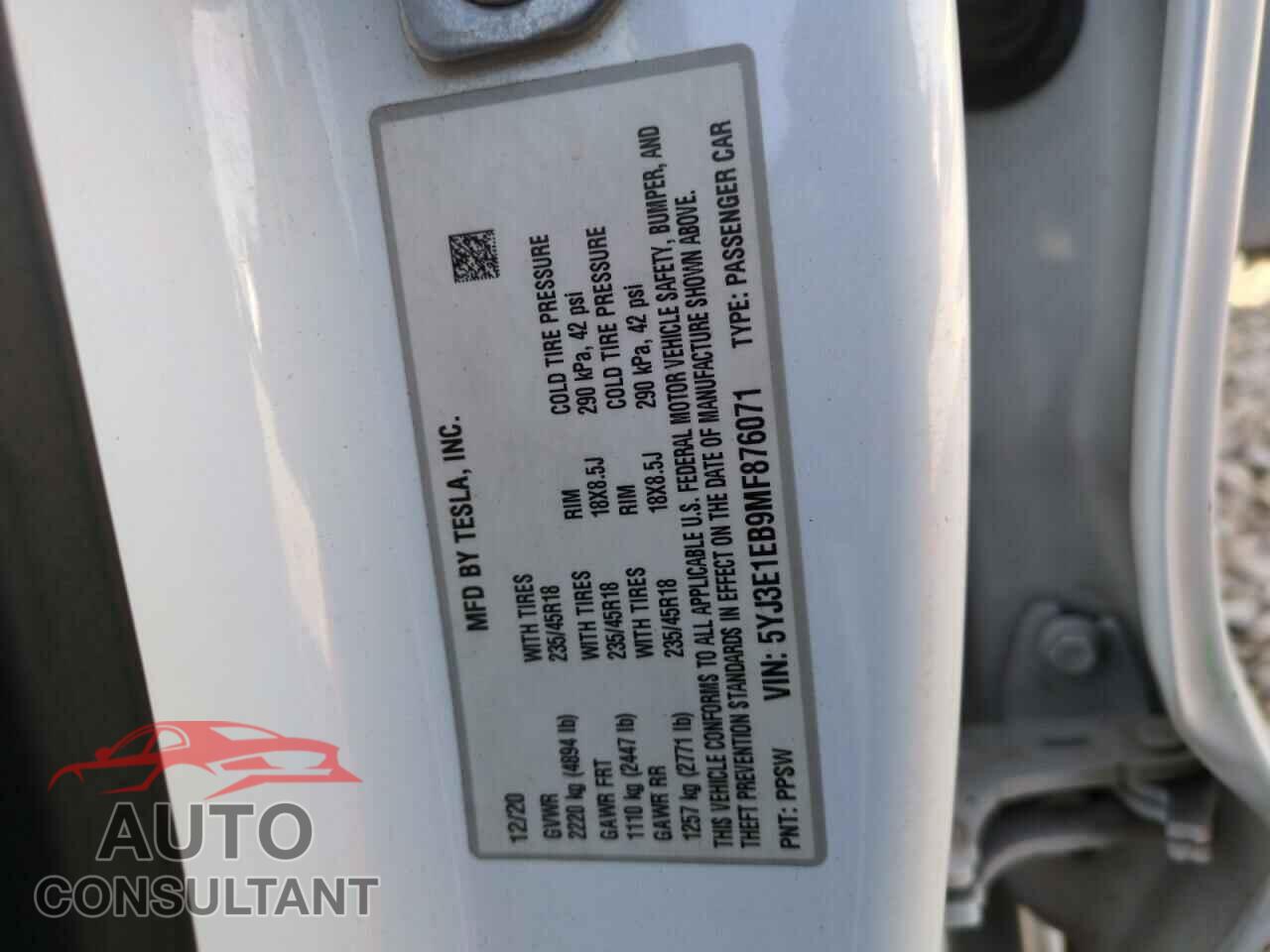 TESLA MODEL 3 2021 - 5YJ3E1EB9MF876071