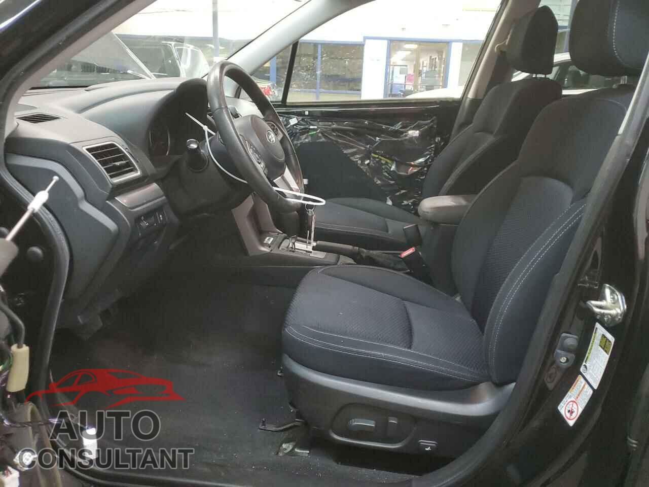SUBARU FORESTER 2017 - JF2SJAEC9HH586369