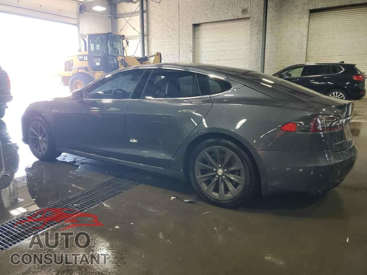 TESLA MODEL S 2016 - 5YJSA1E17GF157128