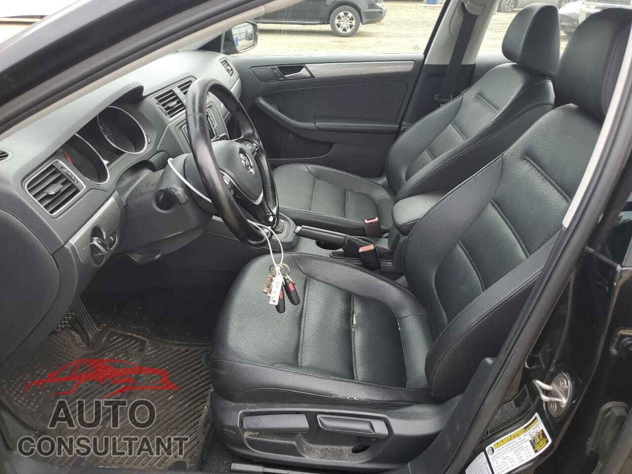 VOLKSWAGEN JETTA 2017 - 3VWDB7AJ8HM401913
