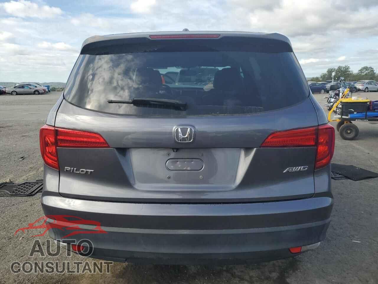 HONDA PILOT 2017 - 5FNYF6H5XHB036649