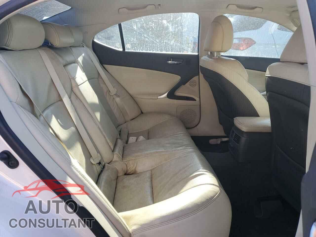 LEXUS IS 2010 - JTHBF5C22A5128342
