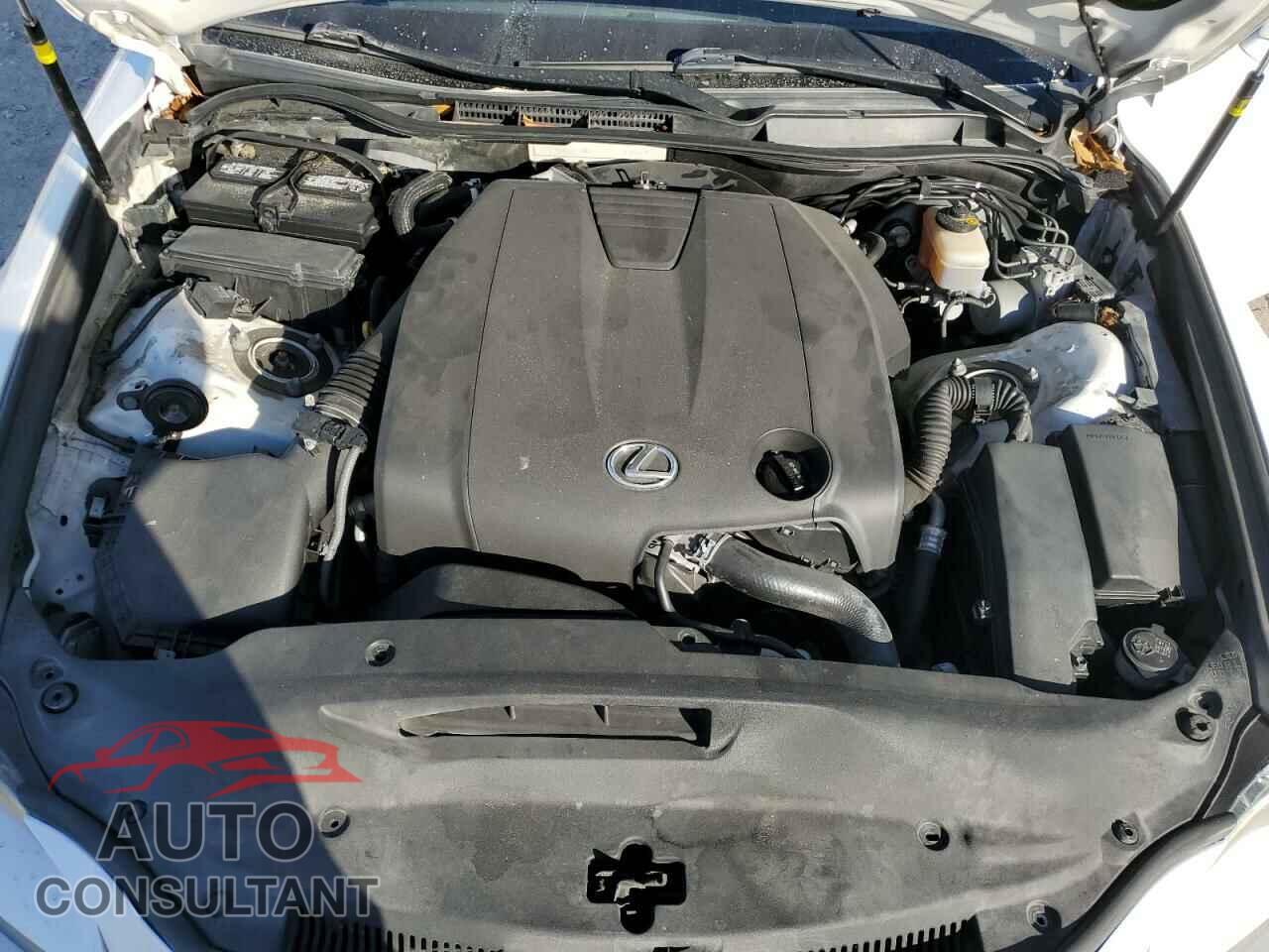 LEXUS IS 2014 - JTHBF1D25E5014395