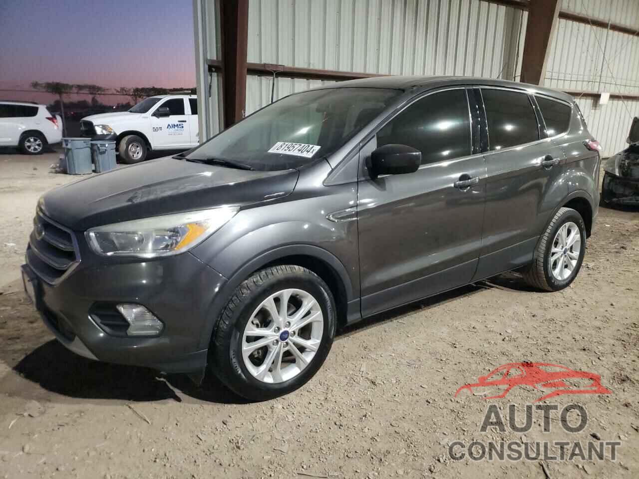 FORD ESCAPE 2017 - 1FMCU0GD0HUC49019