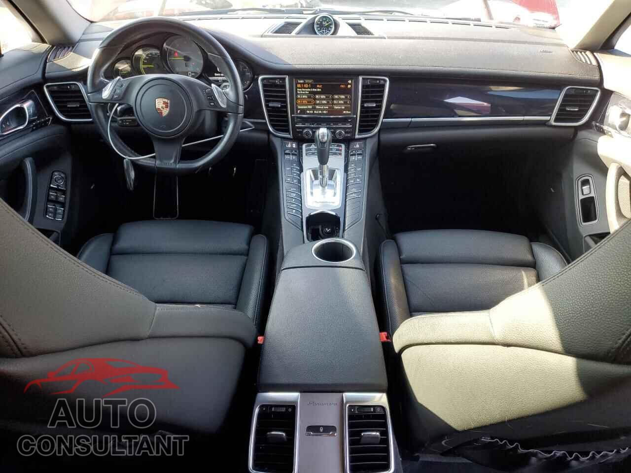 PORSCHE PANAMERA 2015 - WP0AD2A78FL040513