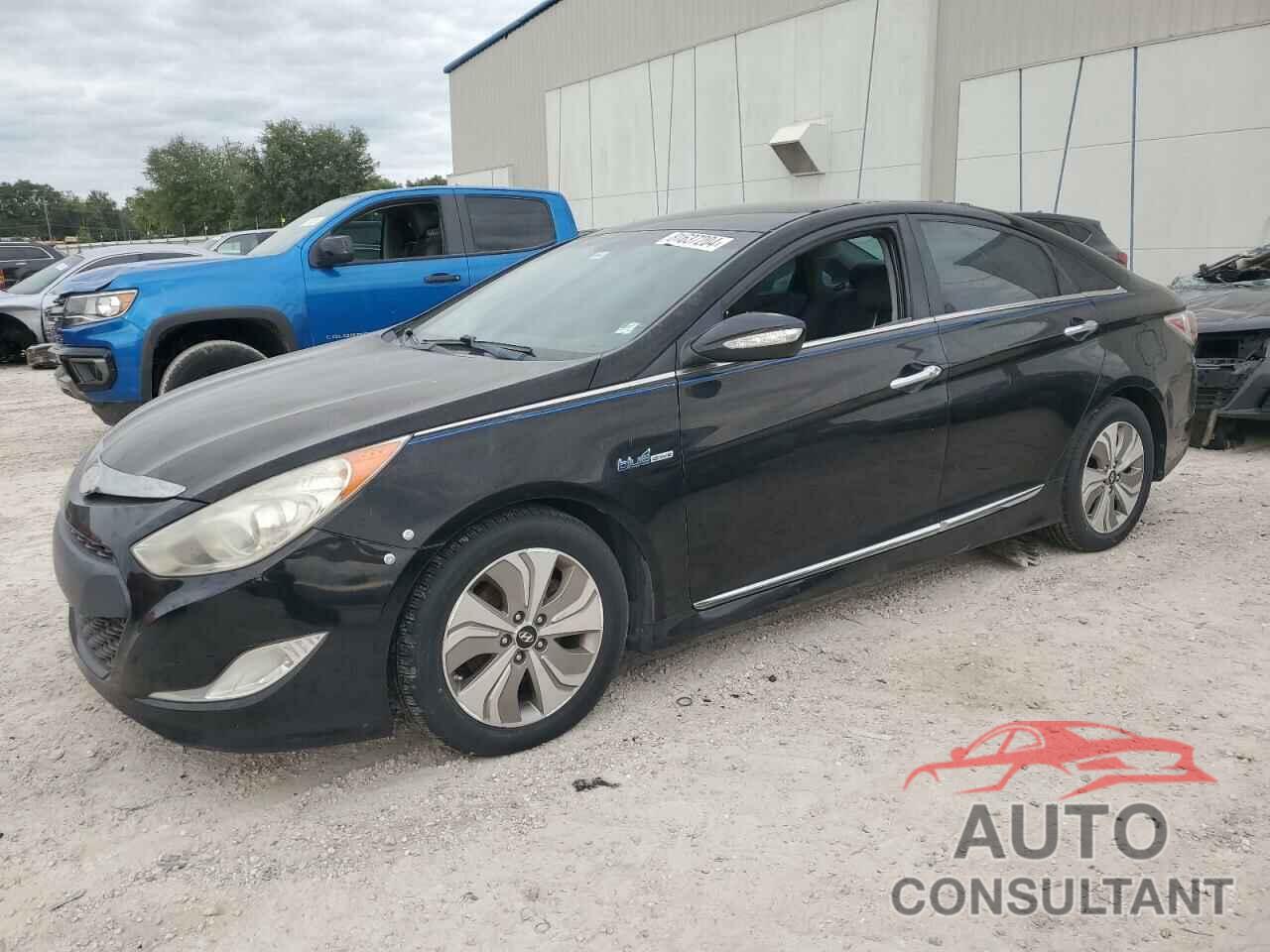 HYUNDAI SONATA 2013 - KMHEC4A41DA079678