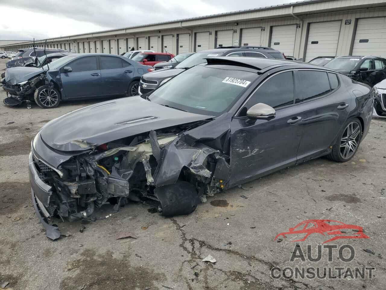 KIA STINGER 2022 - KNAE55LC5N6107105