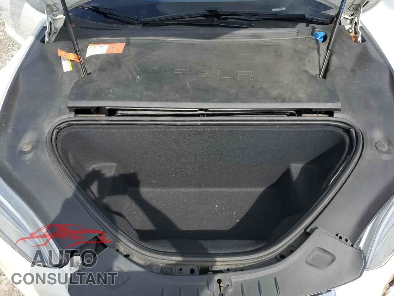 TESLA MODEL S 2016 - 5YJSA1E12GF156565