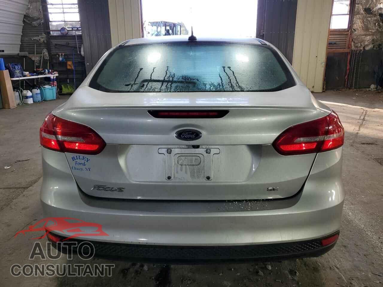 FORD FOCUS 2018 - 1FADP3F27JL298320
