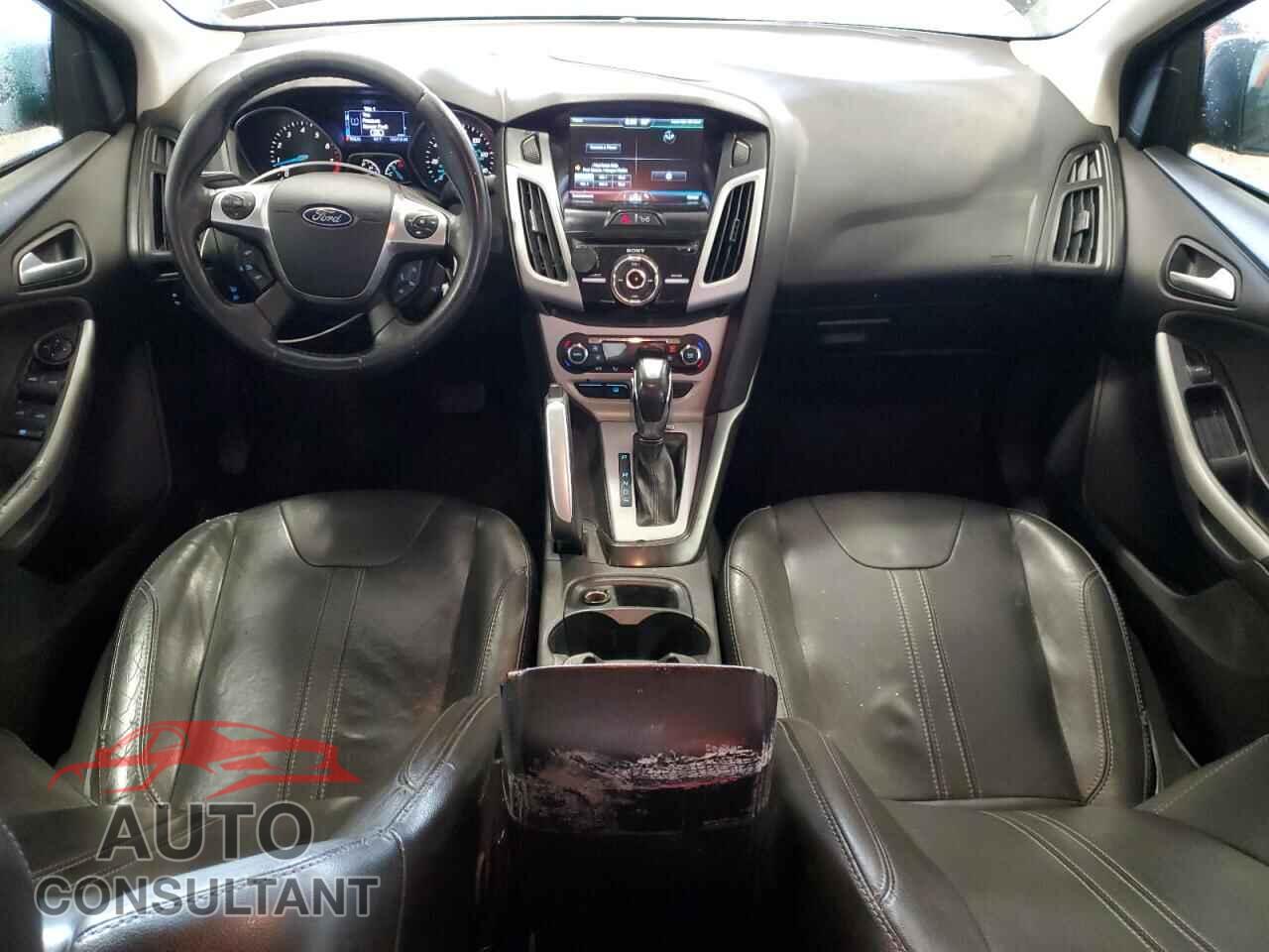 FORD FOCUS 2013 - 1FADP3F23DL111370