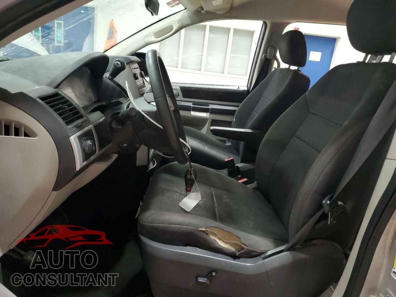 DODGE CARAVAN 2010 - 2D4RN5D16AR211268