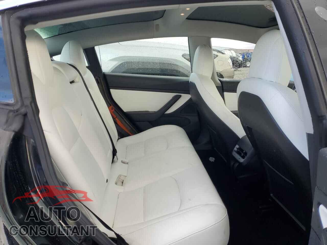 TESLA MODEL 3 2019 - 5YJ3E1EB5KF450505