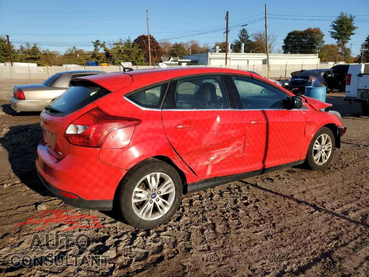 FORD FOCUS 2012 - 1FAHP3M25CL395412
