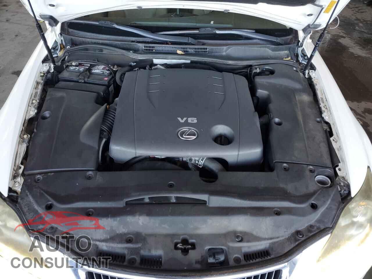 LEXUS IS 2012 - JTHBF5C22C5161232