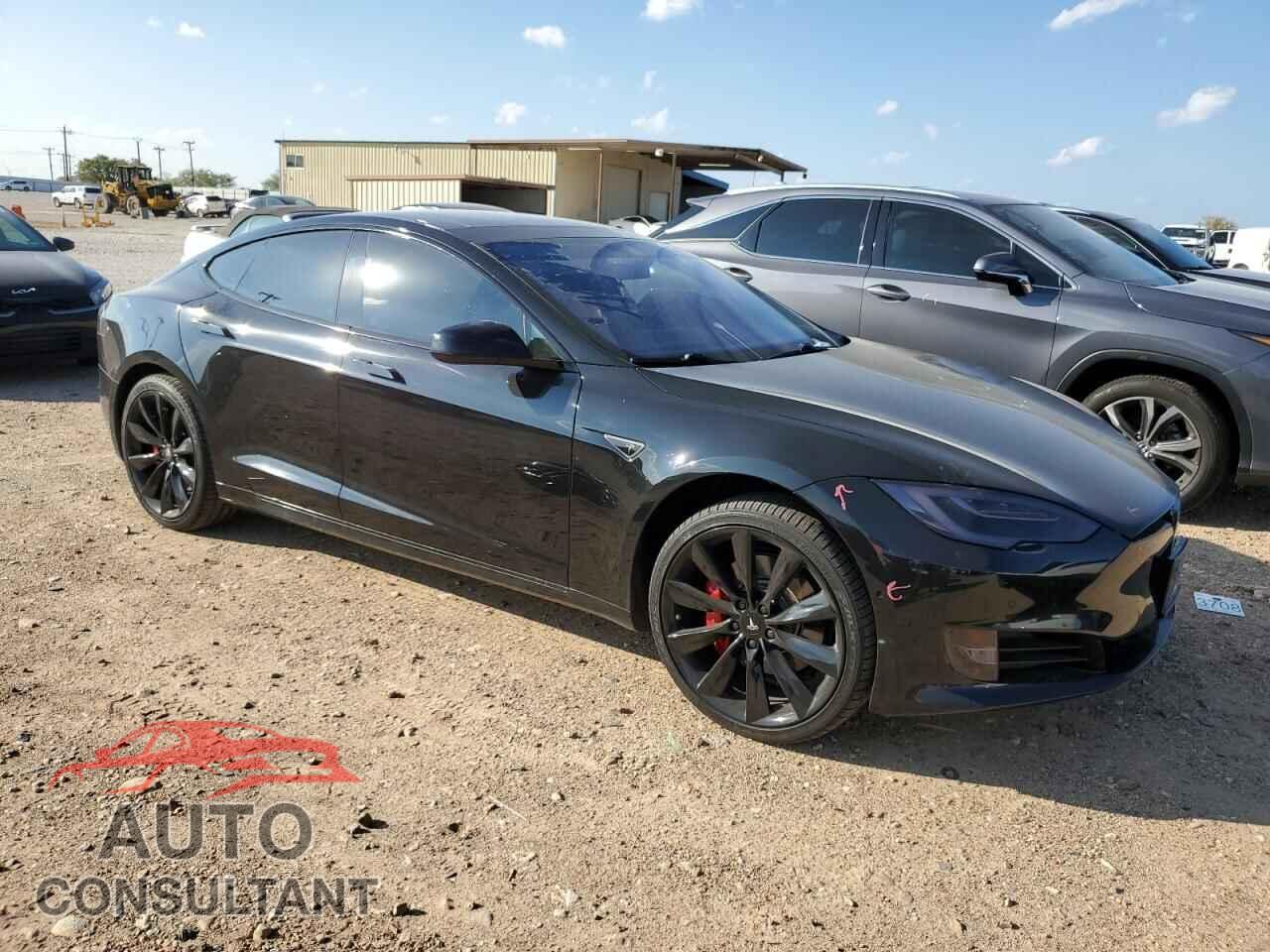 TESLA MODEL S 2016 - 5YJSA1E45GF139477