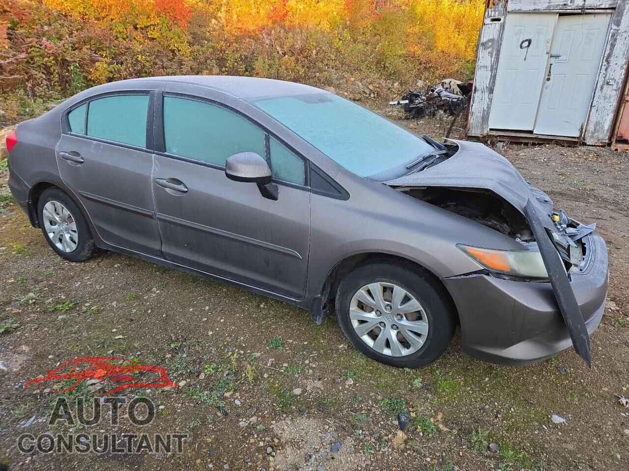 HONDA CIVIC 2012 - 2HGFB2E41CH050483