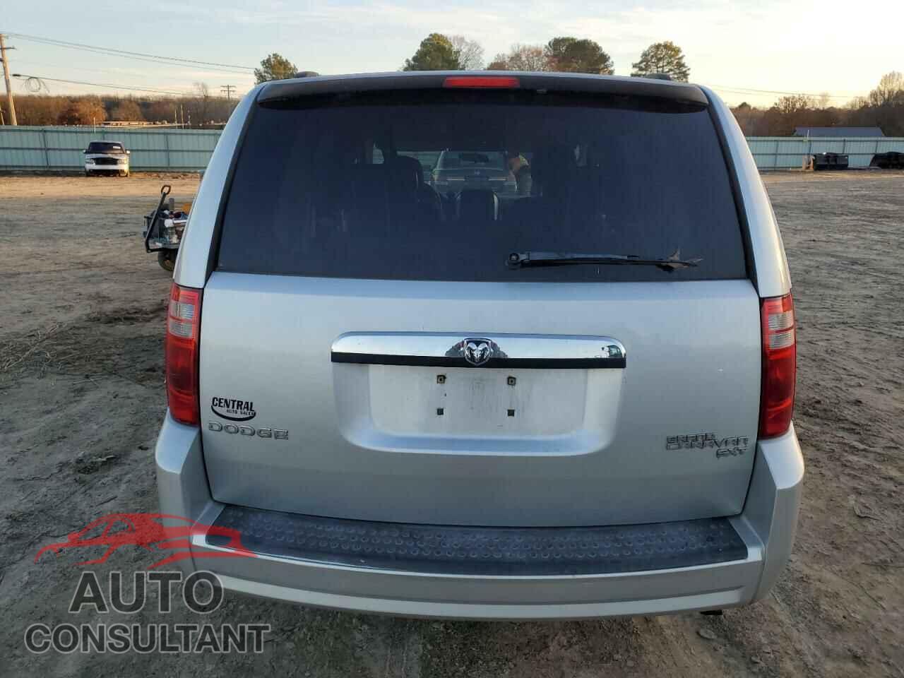 DODGE CARAVAN 2010 - 2D4RN5D16AR496795