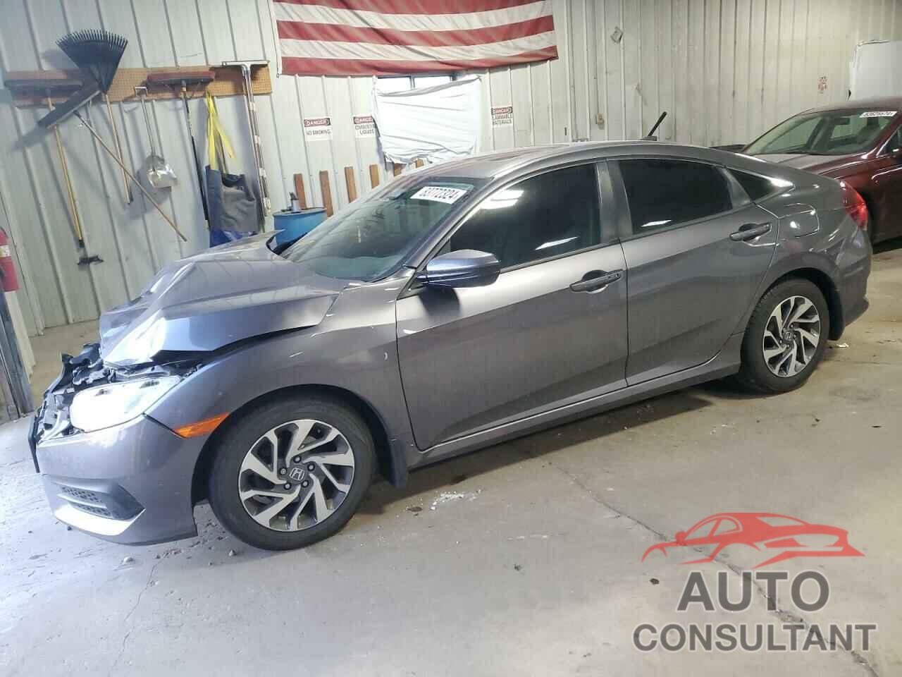 HONDA CIVIC 2018 - 19XFC2F78JE027604