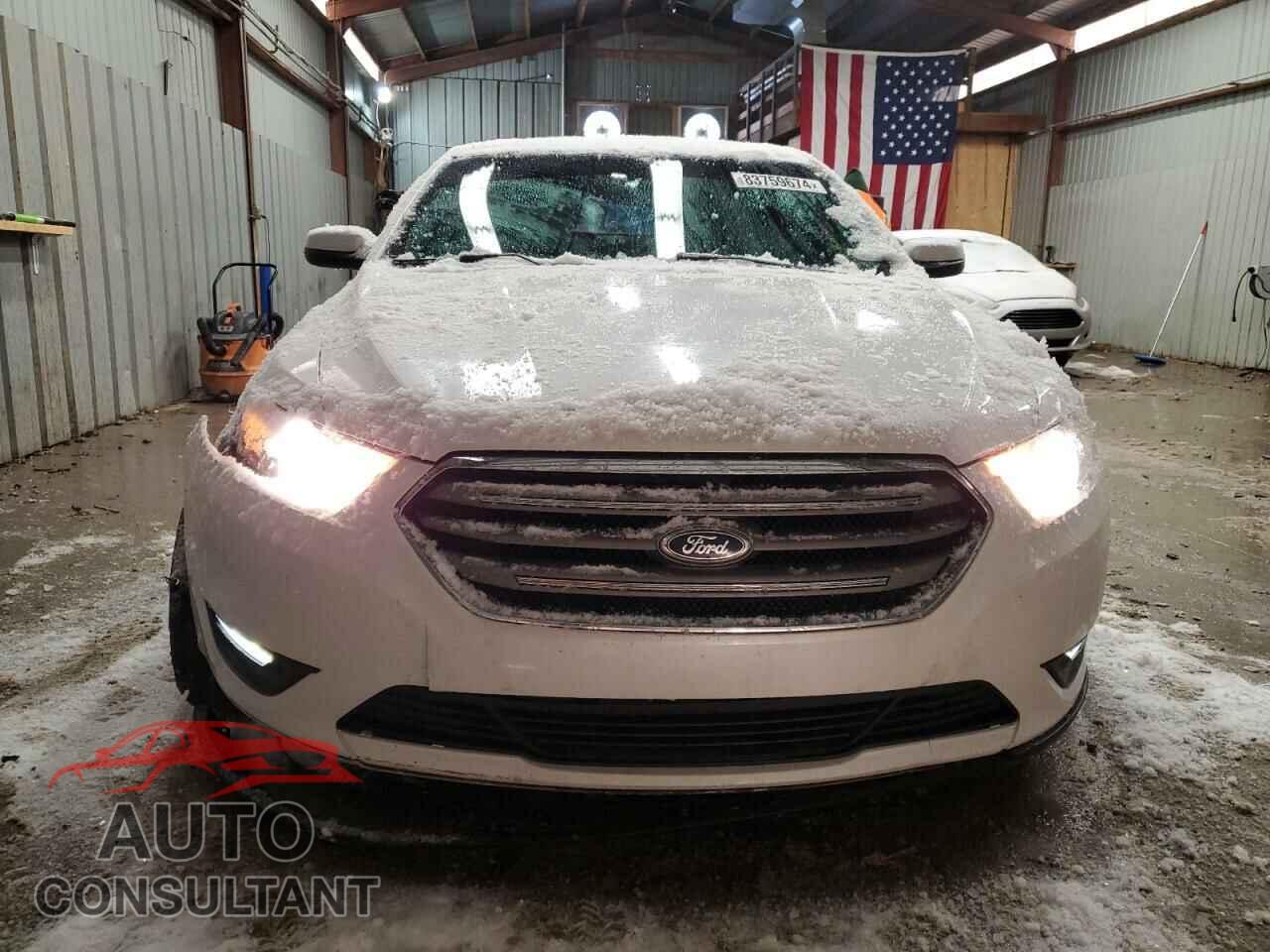 FORD TAURUS 2015 - 1FAHP2H87FG125443