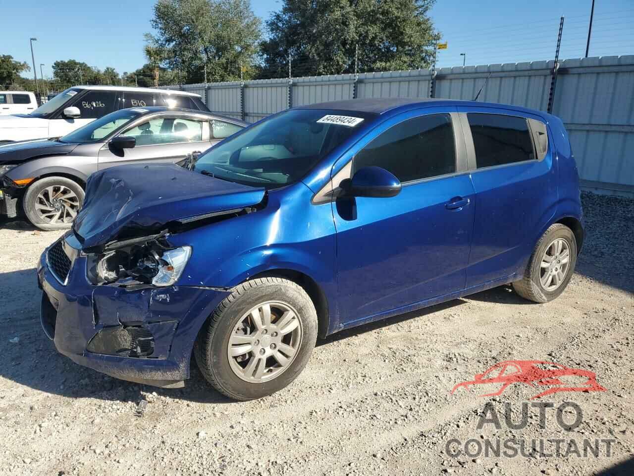 CHEVROLET SONIC 2013 - 1G1JC6SB0D4171836