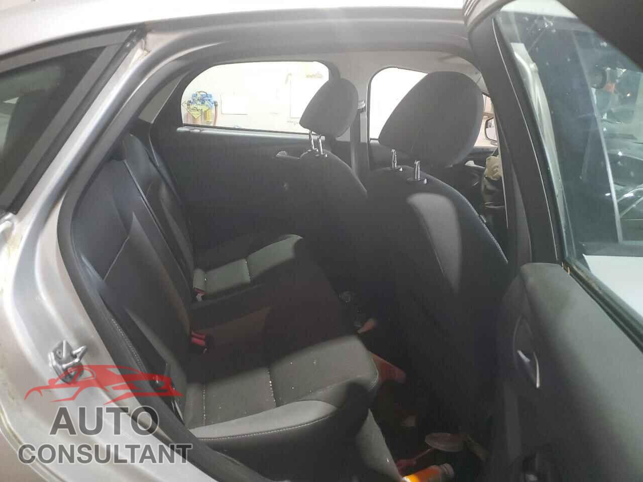 FORD FOCUS 2012 - 1FAHP3F21CL447048