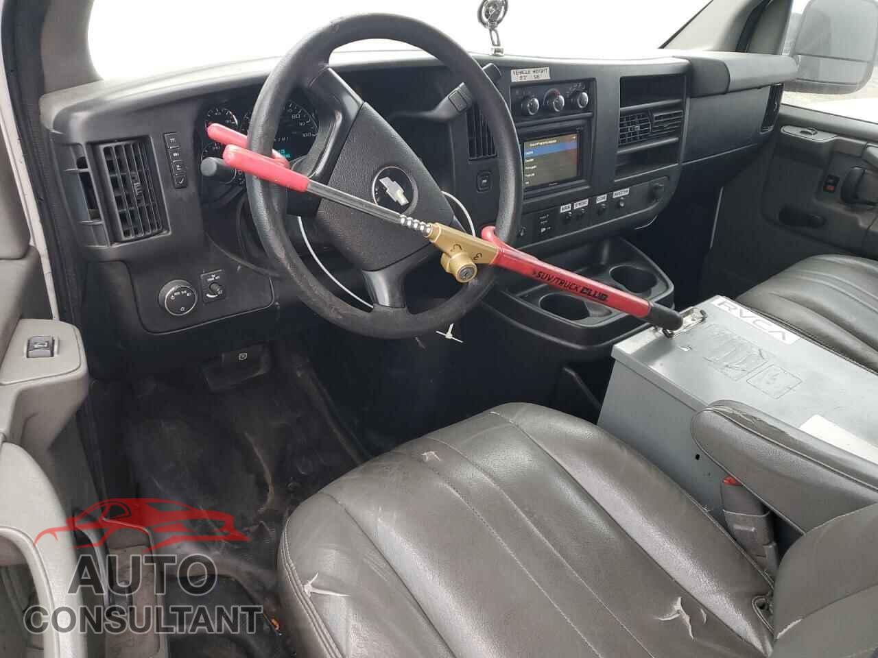 CHEVROLET EXPRESS 2013 - 1GCWGFCA2D1903361