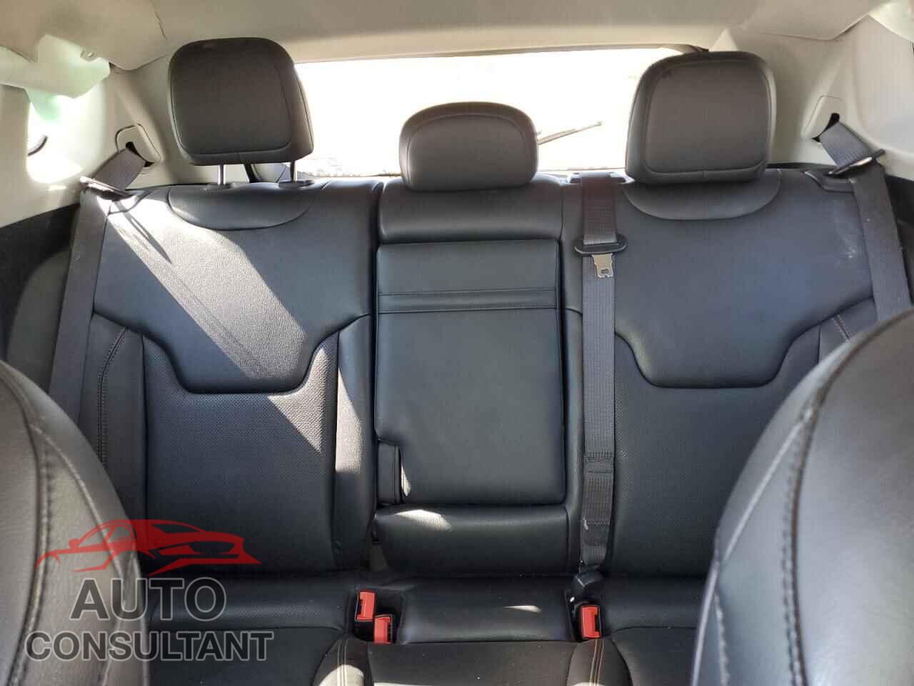 JEEP COMPASS 2019 - 3C4NJDCBXKT840140