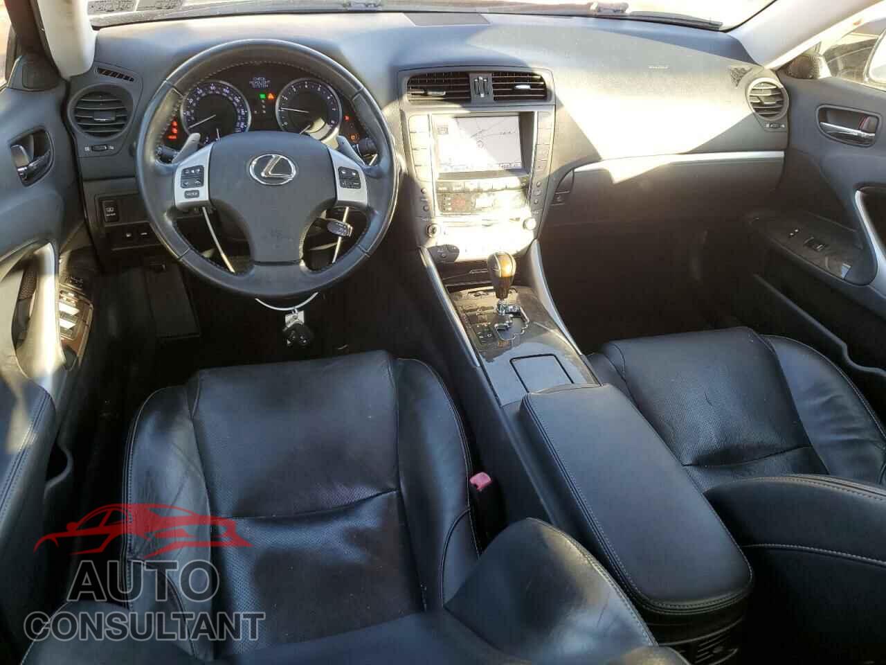 LEXUS IS 2012 - JTHCF5C22C5060051