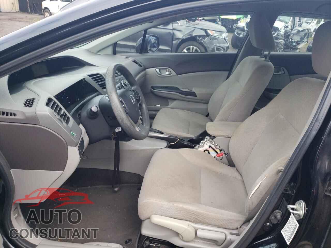 HONDA CIVIC 2012 - 2HGFB2F57CH604875