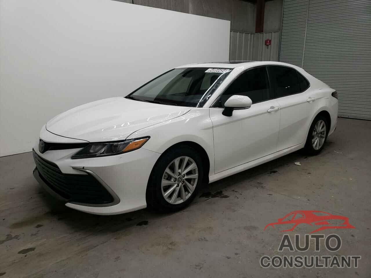TOYOTA CAMRY 2024 - 4T1R11AK0RU260300