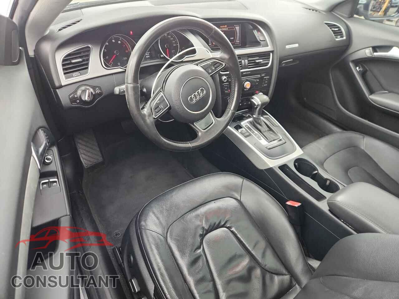 AUDI A5 2013 - WAUCFAFR0DA076273