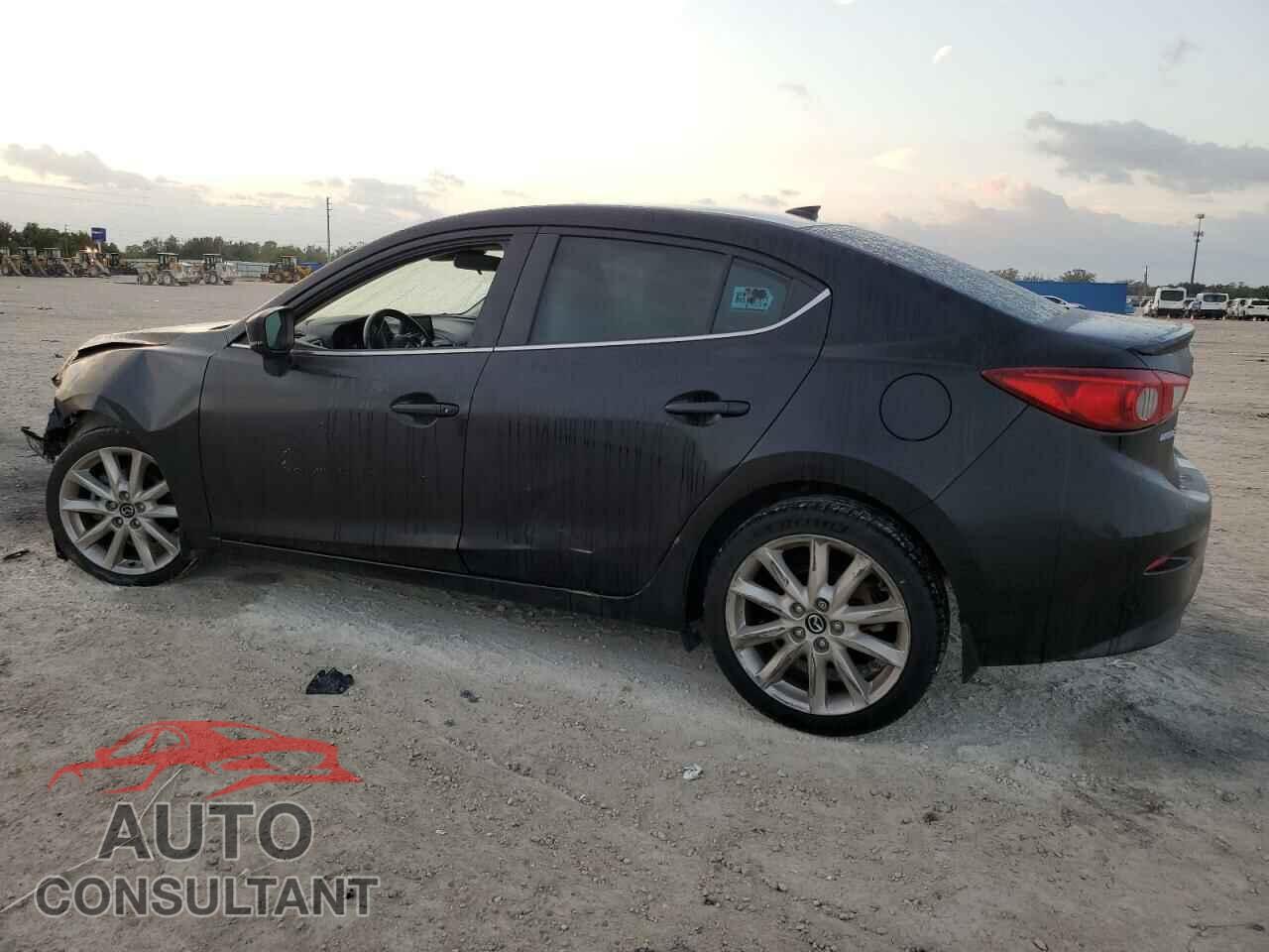 MAZDA 3 2017 - 3MZBN1V7XHM103616