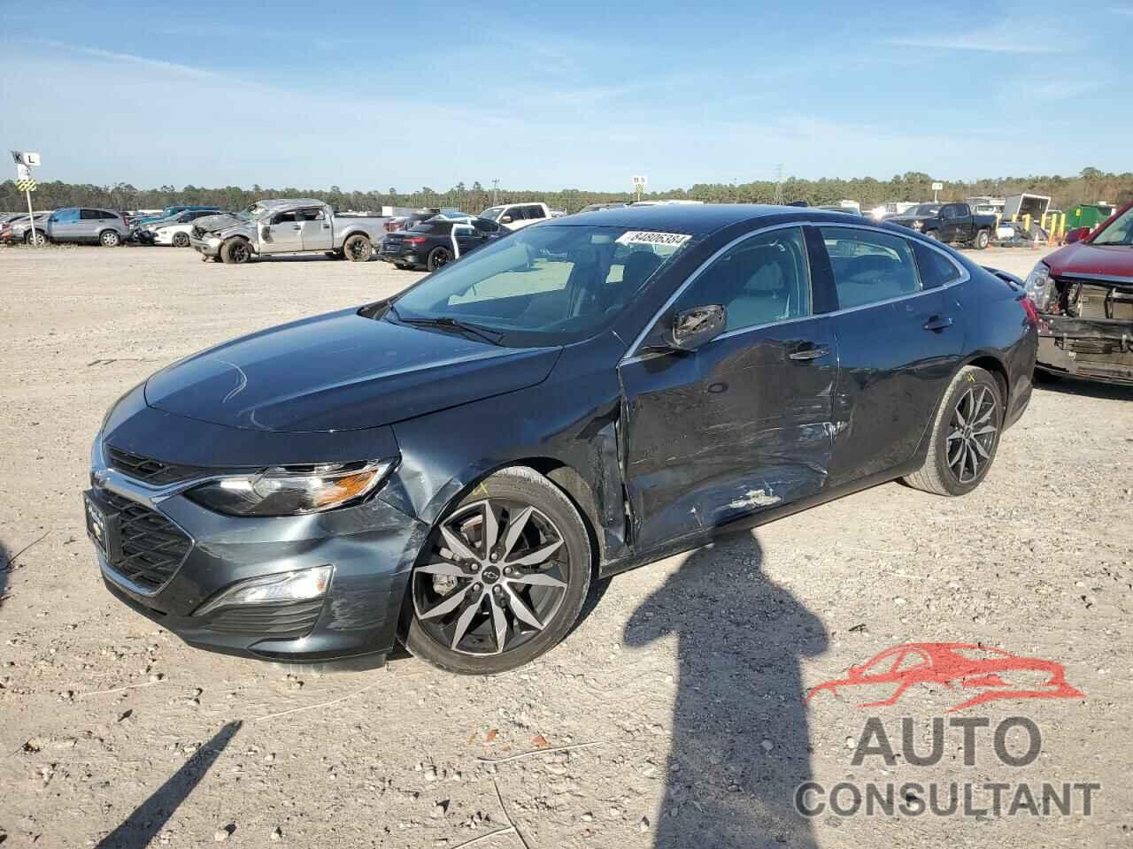CHEVROLET MALIBU 2021 - 1G1ZG5ST0MF008635
