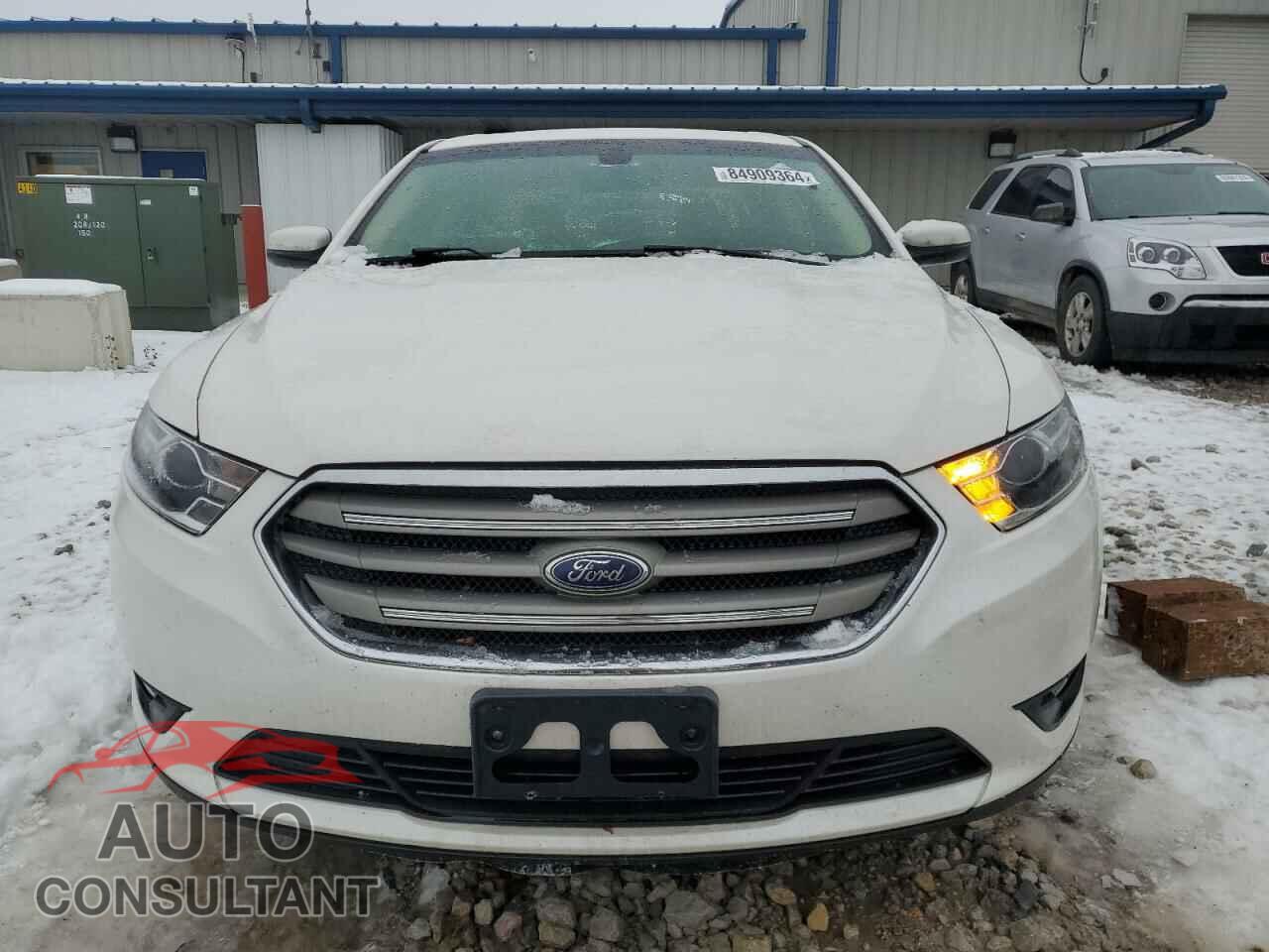 FORD TAURUS 2017 - 1FAHP2E87HG125367