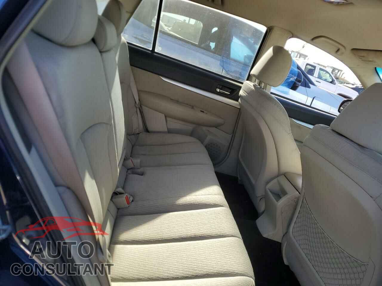 SUBARU OUTBACK 2011 - 4S4BRBCC3B3334004