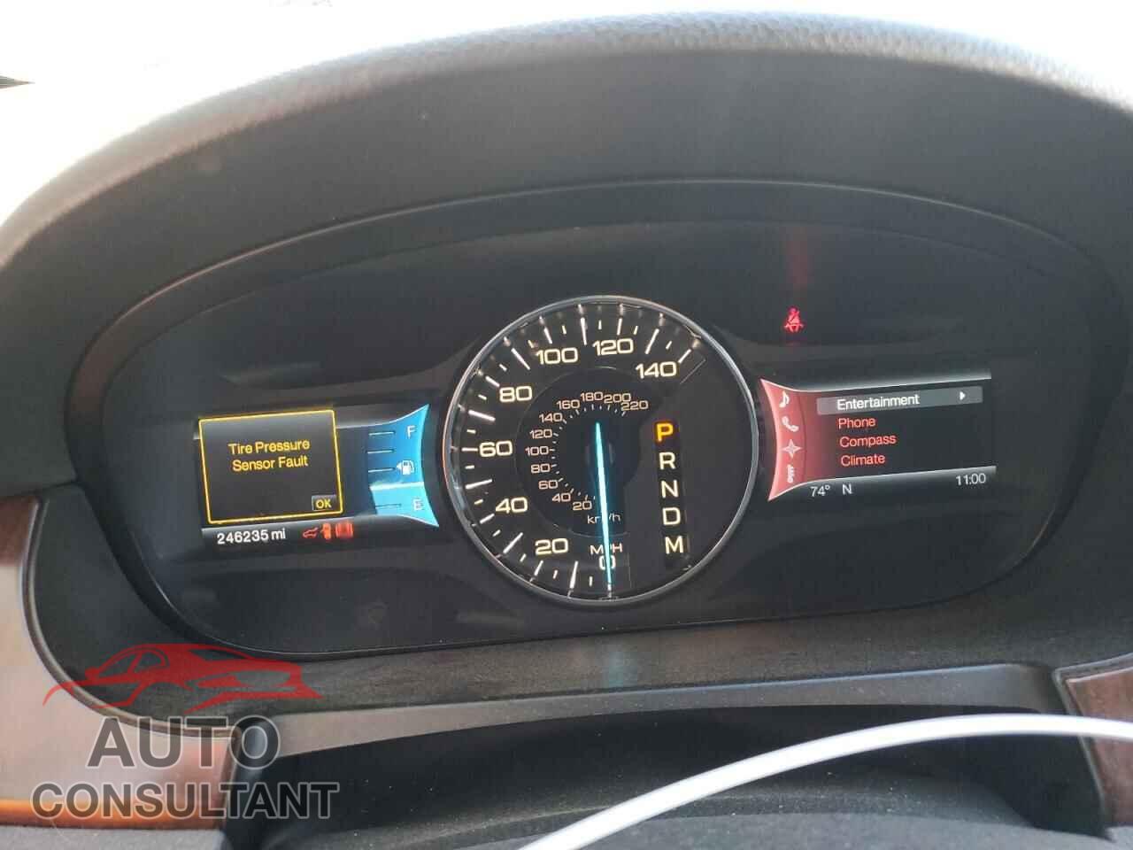 FORD EDGE 2011 - 2FMDK3KC5BBA08645