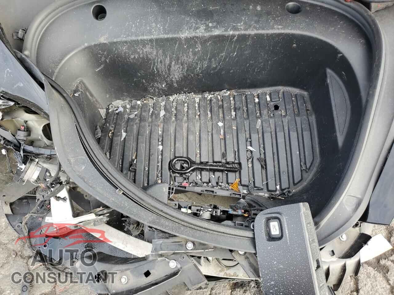TESLA MODEL 3 2022 - 5YJ3E1EA4NF370253