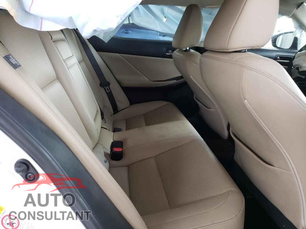LEXUS IS 2017 - JTHBA1D24H5052784