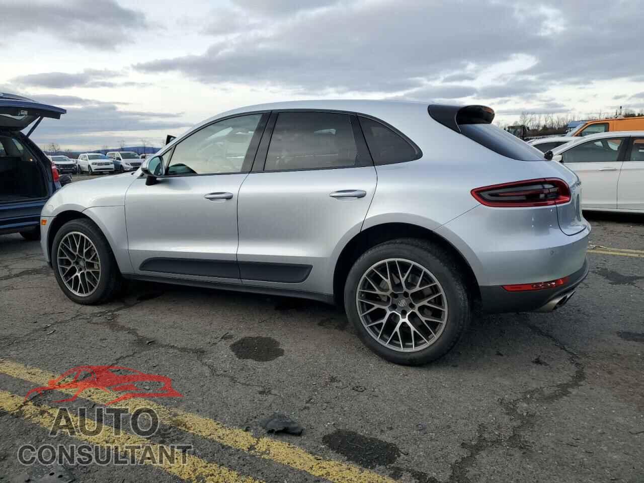 PORSCHE MACAN 2016 - WP1AB2A55GLB53369