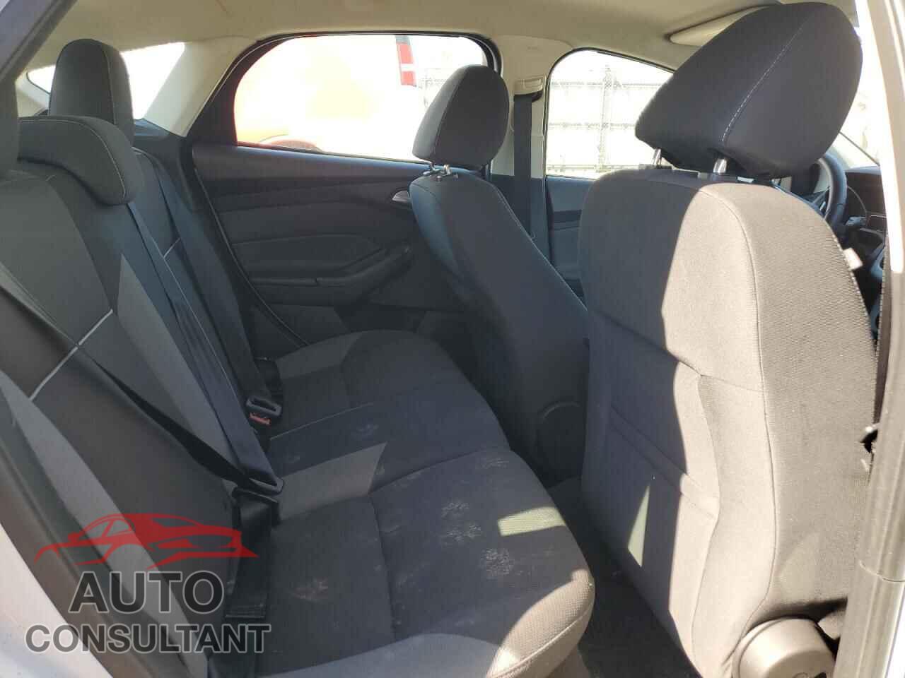 FORD FOCUS 2013 - 1FADP3K24DL103431