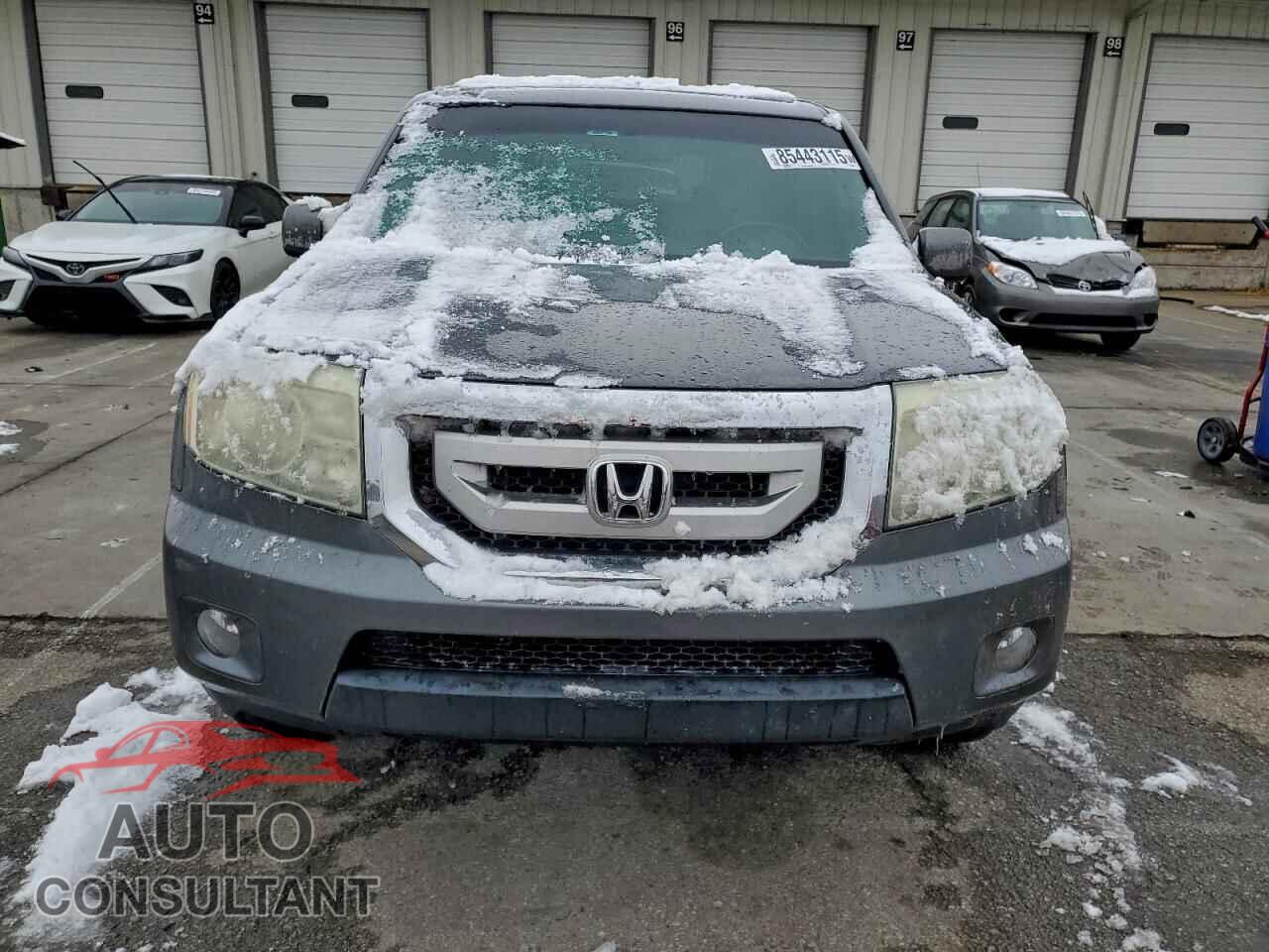 HONDA PILOT 2011 - 5FNYF4H61BB011014