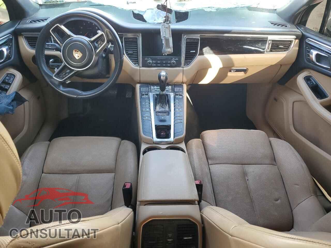 PORSCHE MACAN 2018 - WP1AA2A57JLB00635