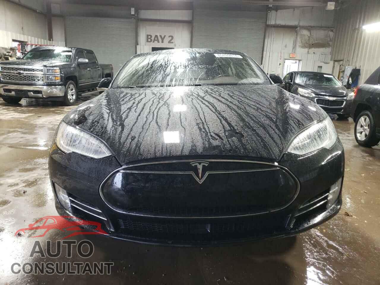 TESLA MODEL S 2015 - 5YJSA4H49FF083636