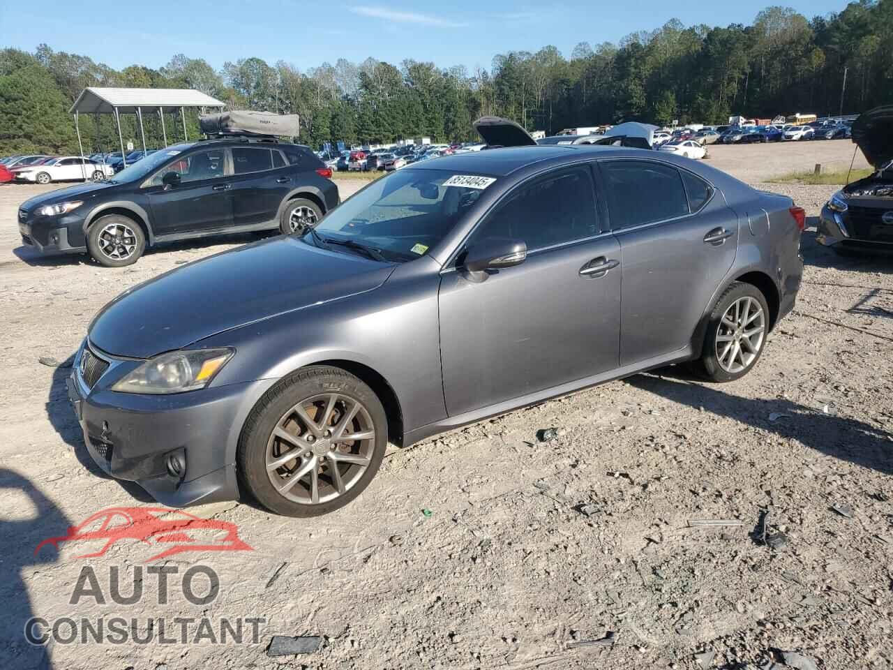 LEXUS IS 2013 - JTHCF5C24D5061638
