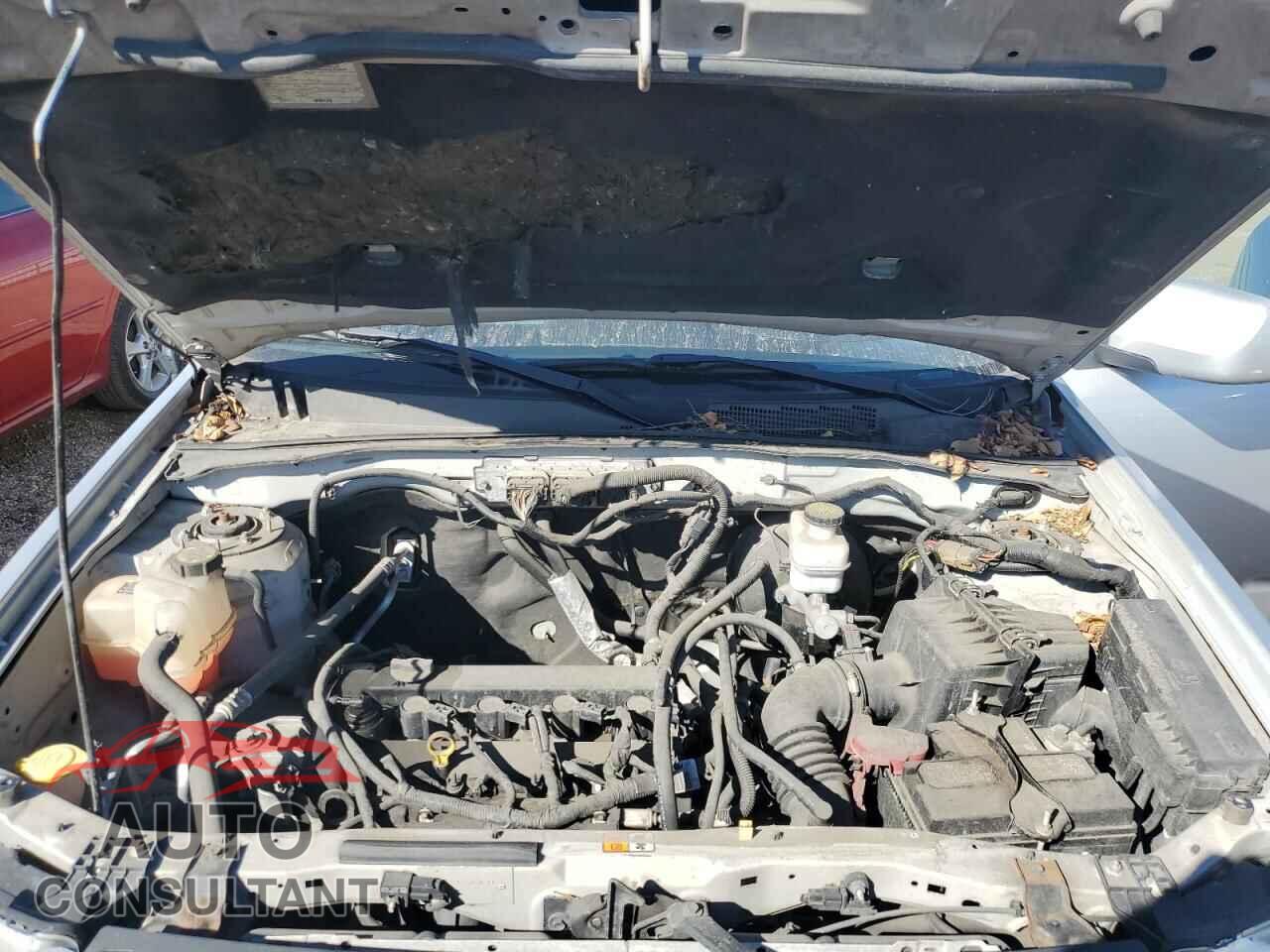 FORD ESCAPE 2012 - 1FMCU0E7XCKA04469