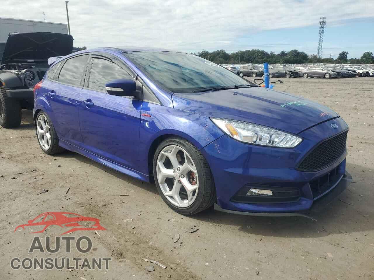 FORD FOCUS 2015 - 1FADP3L97FL354748